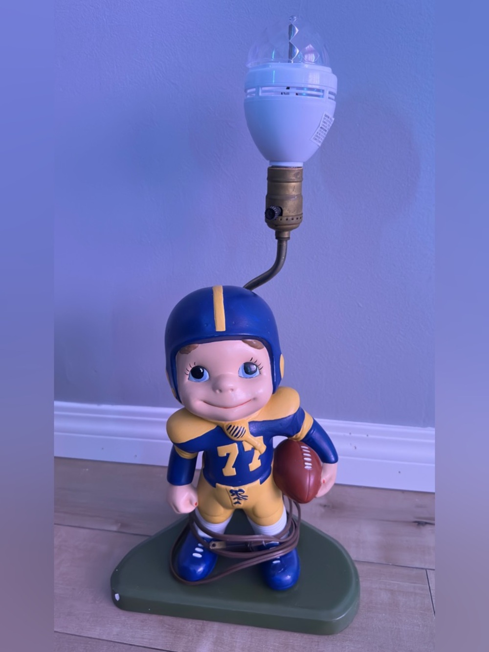 Vintage MCM Atlantic Molds Football Player Table Desk Lamp- Blue & Yellow